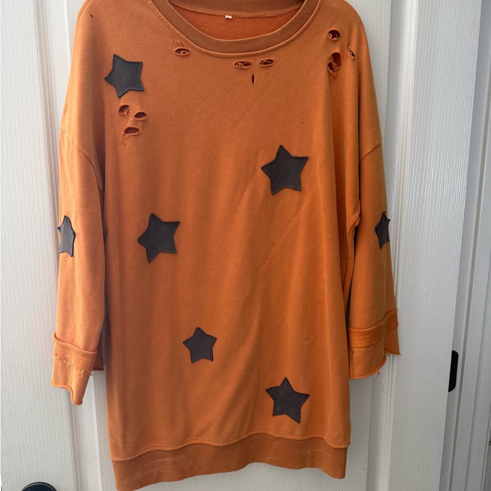 Orange Star Pattern Distressed Sweatshirt